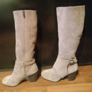 Camel boots Banana Republic